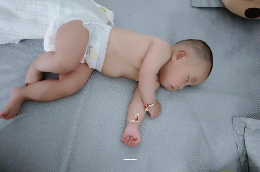 百色宝宝流鼻涕过程 百色宝宝流鼻涕过程